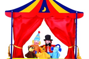 The Art of Storytelling: How Wooden Puppet Theaters Inspire Creativity in Children