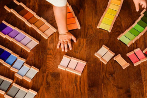 Why Wooden Toys are ideal choice for Montessori Education