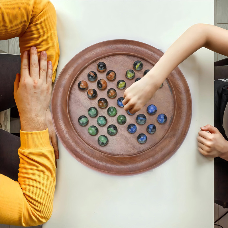 10x13 Peg Solitaire: The Complete Guide to Rules, Strategy, and Wooden Board Designs