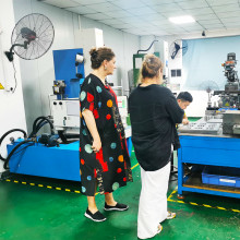 Siliconeplus Welcomes International Clients for a Factory Visit: Showcasing Our Expertise as a Silicone Product Manufacturer