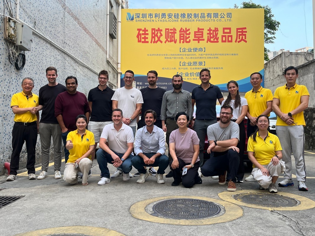 International Customers Visit SiliconePlus for On-Site Factory Tour and Production Review