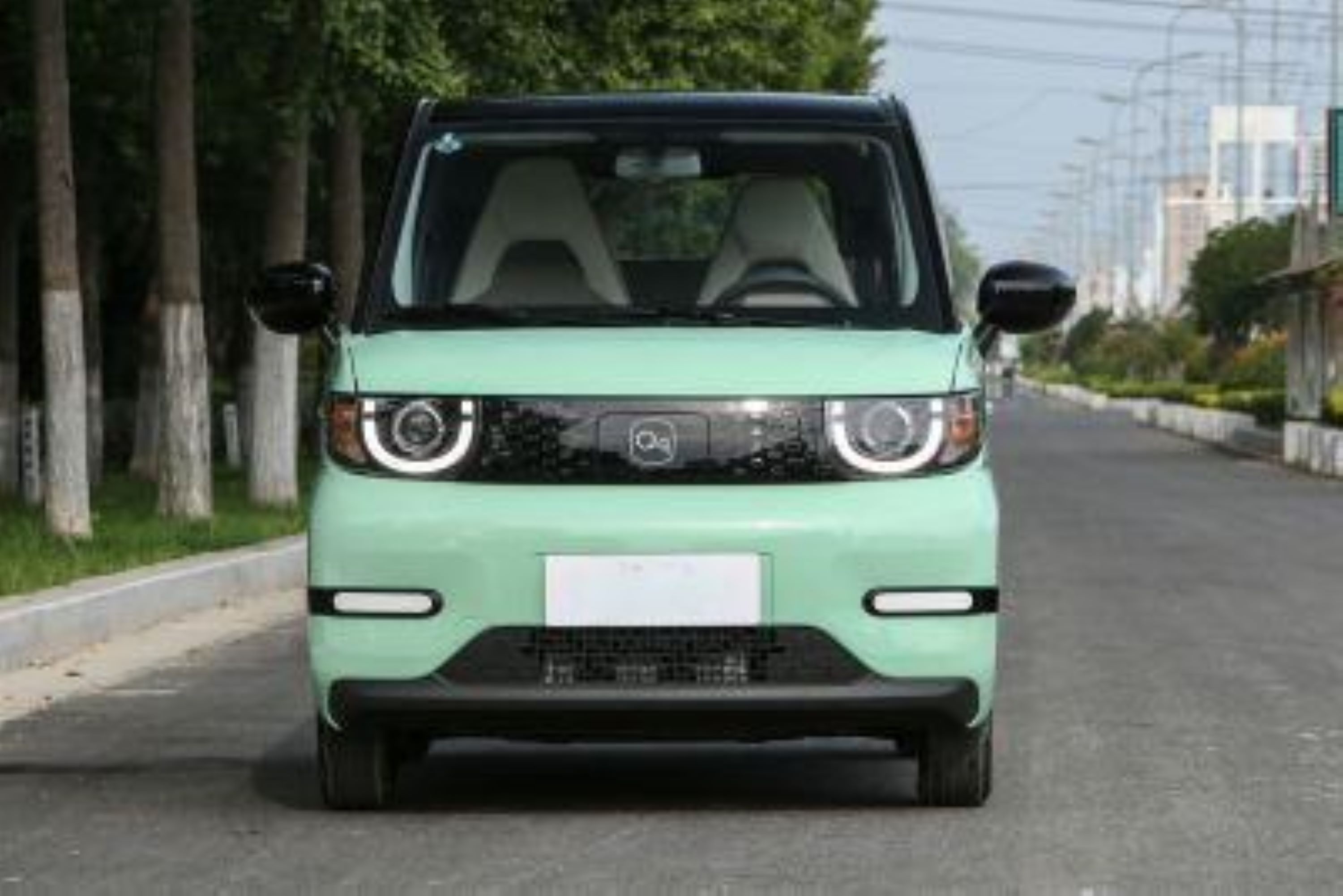 Chery QQ ice cream 2024 model 120km cone