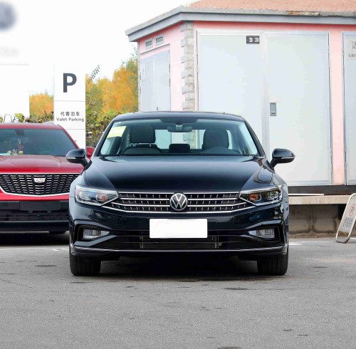 Volkswagen Magotan Fuel Powered Vehicle Mid- To High-End Sedan