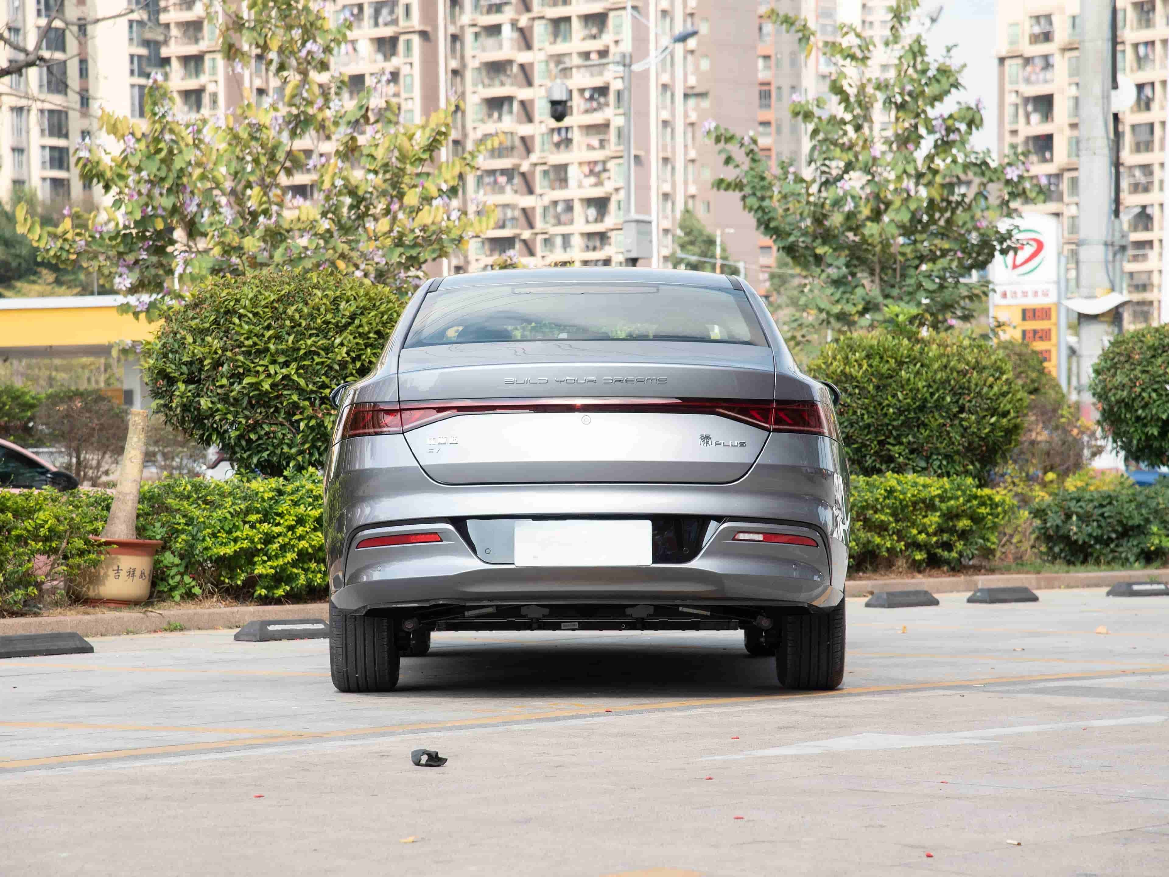 BYD Qin PLUS 2024 Honor Edition EV 420KM leading model back