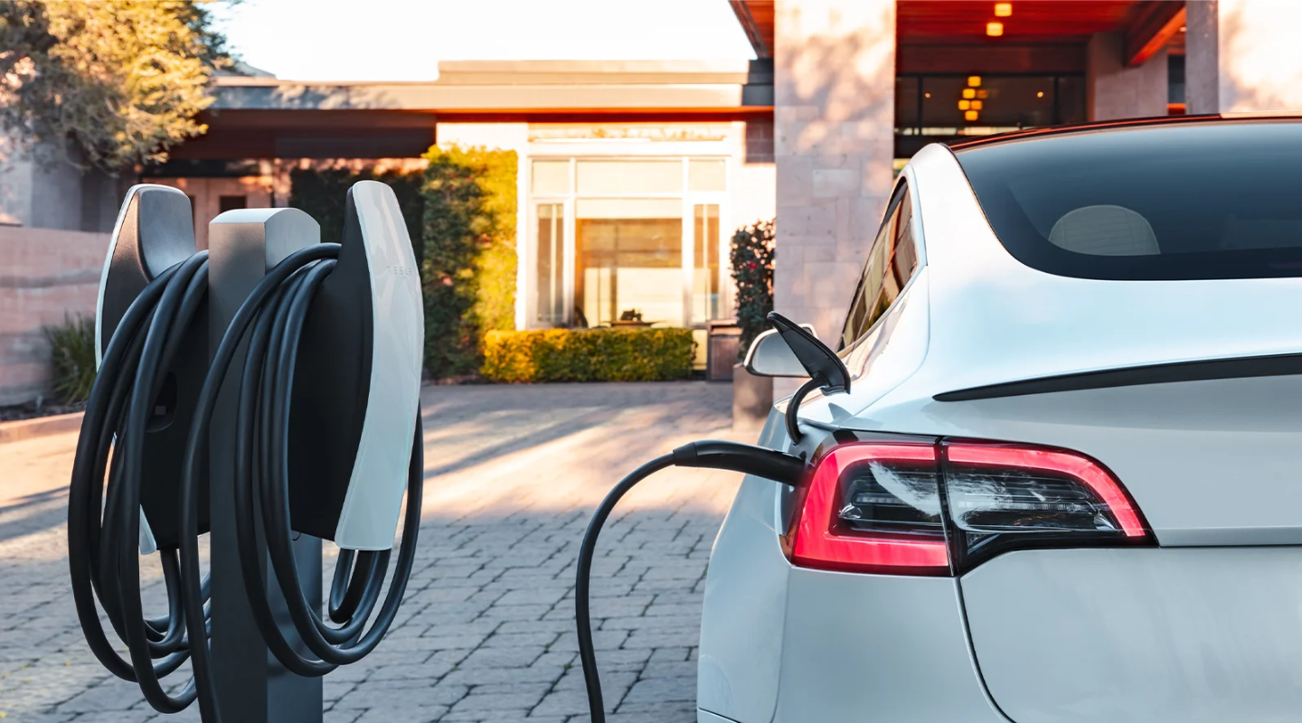 How Can Consumers Overcome the EV Charging Challenges?