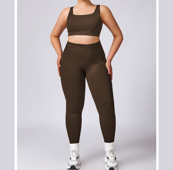 Custom 2 pieces Yoga set | Plus size nylon spandex sports bra and lggings set