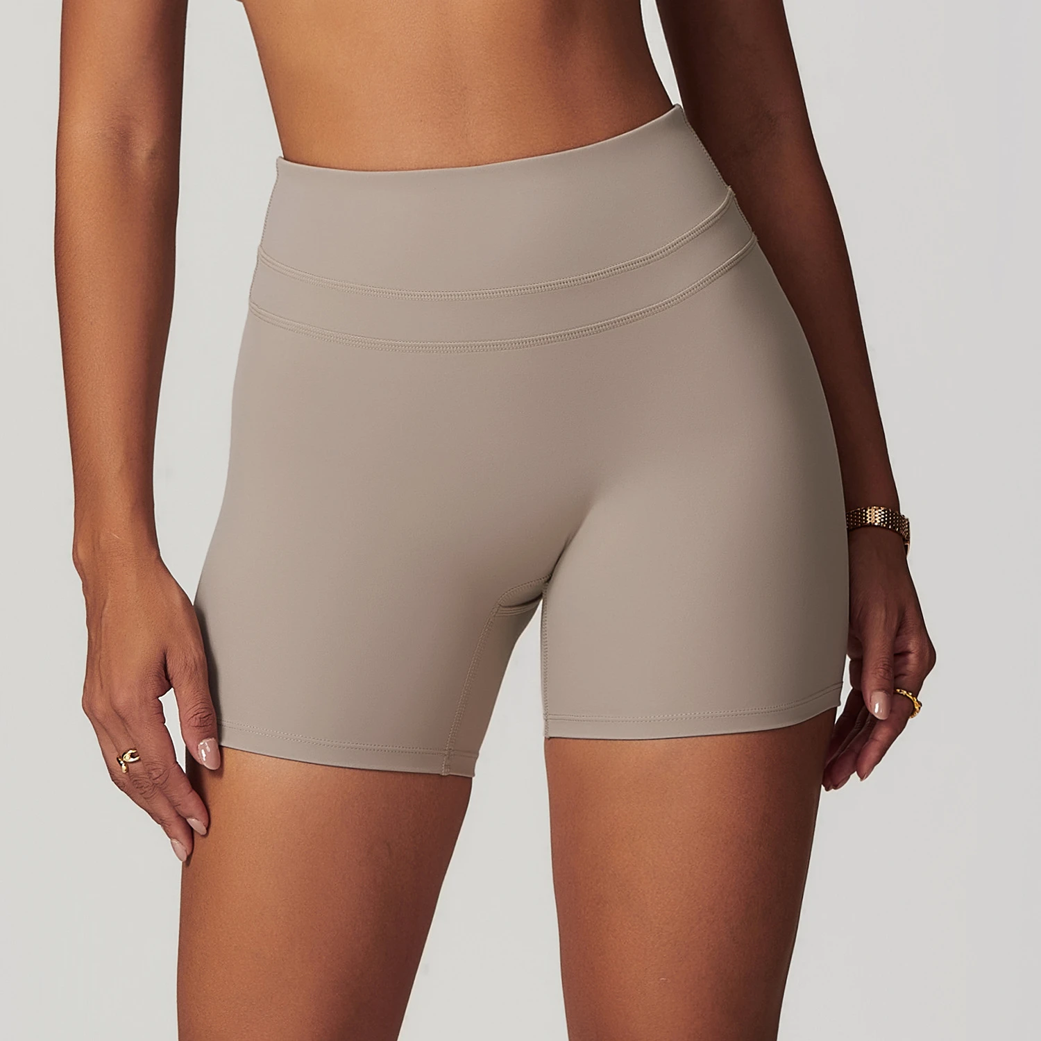 YOGA SHORTS Providers