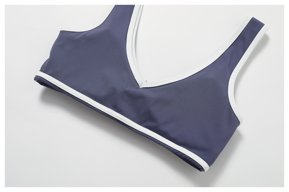 women sport bra