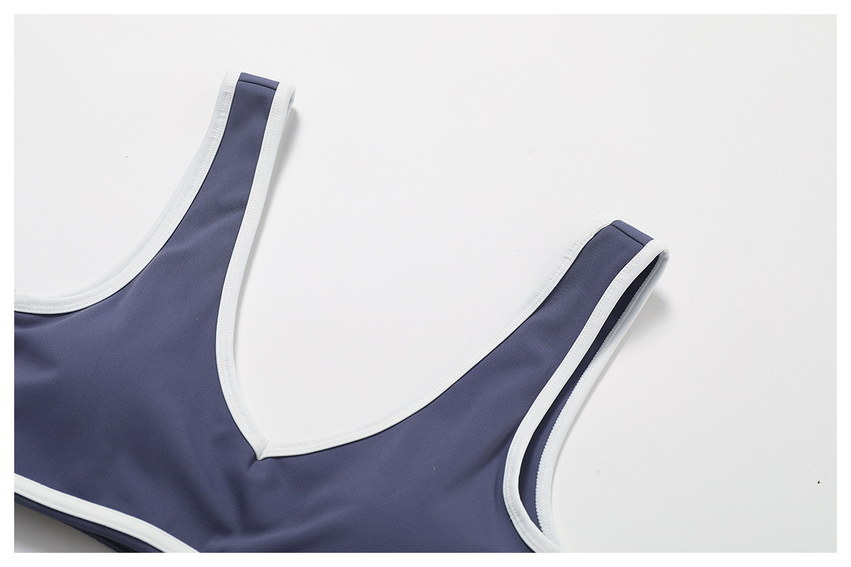 women sport bra