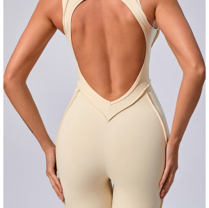 Custom yoga jumpsuit | Customized new three-dimensional stitching jumpsuit factory outdoor wear