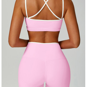 Custom Yoga sets | Factory Contrast Color Hemming Sports Yoga Suit Manufacturer