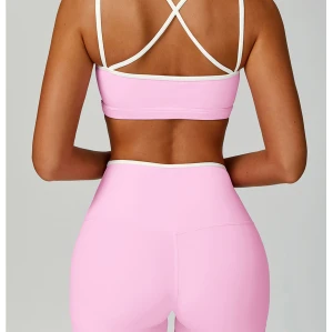 Custom Yoga sets | Factory Contrast Color Hemming Sports Yoga Suit Manufacturer