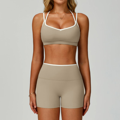 Custom Yoga sets | Factory Contrast Color Hemming Sports Yoga Suit Manufacturer