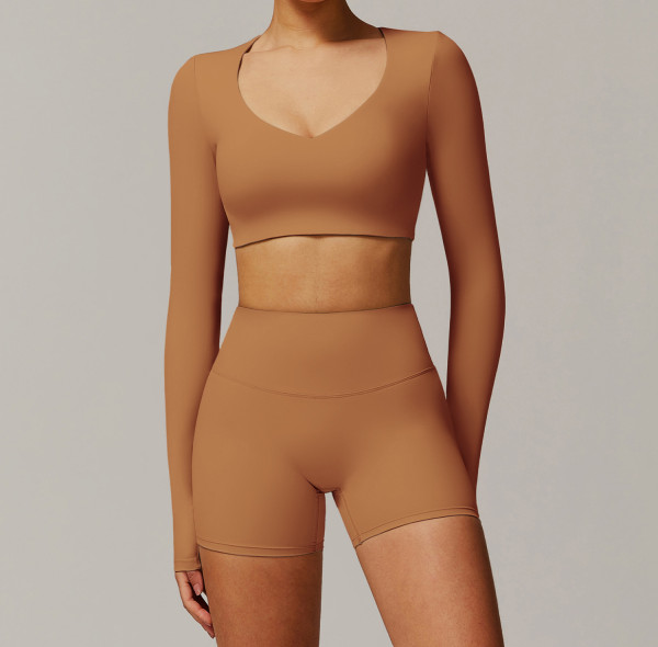 Custom Yoga Sets | Factory Wholesale High-Waisted Yoga Suits for Running and Fitness