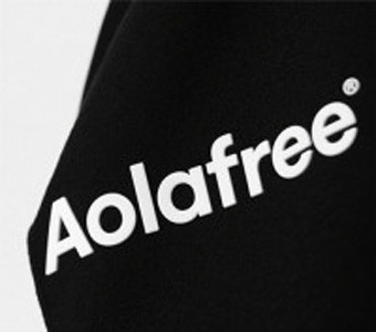 Custom Modest Activewear