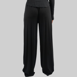 Custom Modest Active wear| Manufacturers customize Muslim trousers modern and practical