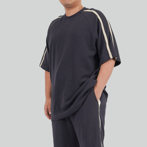 Custom T-Shirts | Wholesale Custom High-Quality Men's Fitness T-Shirts for Loose Fit and Fitness