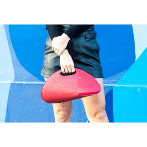 How Modest Gym Wear Manufacturers Offer Custom Athletic Apparel