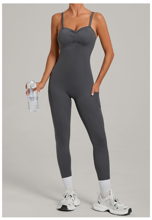 Custom jumpsuits|Wholesale Outdoor running and fitness jumpsuit with side pockets