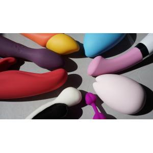 Your Ultimate Guide to Partnering with a Custom Yoga Bra Manufacturer