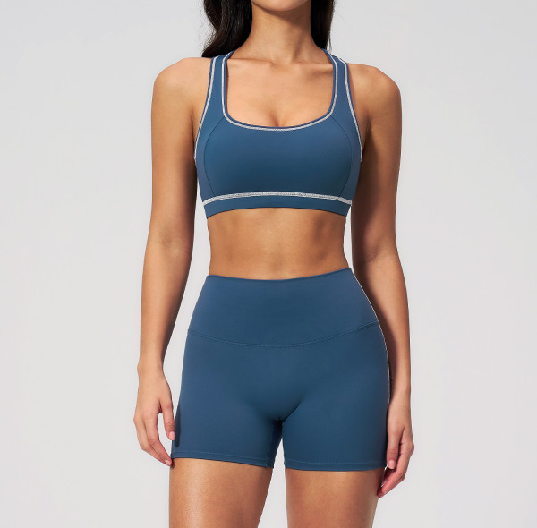 Custom Yoga Sets|Wholesale Women's New Yoga Set: Tight-Fitting, Quick-Drying Fitness Shorts