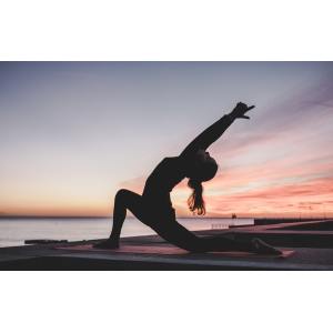 How to Start a Custom Yoga Clothing Line: A Complete Guide for Brands