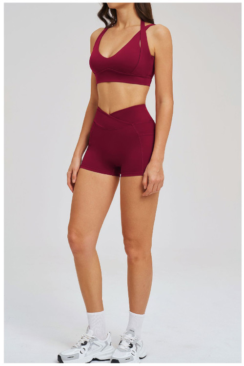 Custom Yoga Sets|Wholesale Versatile, form-fitting yoga set for outdoor wear