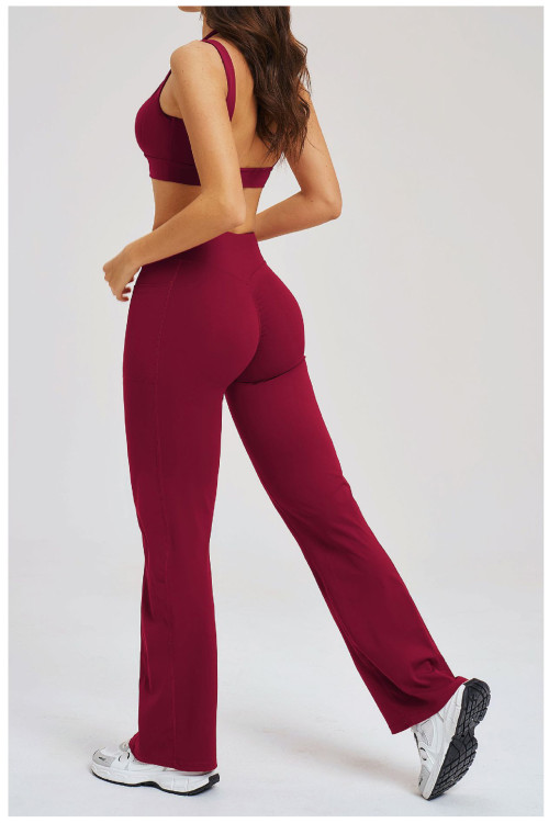 Custom Yoga Sets|Wholesale Fitted yoga set with a flattering back design and slight flare for yoga