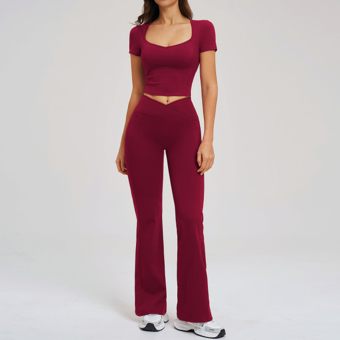 Custom Yoga Sets|Wholesale Stylish, form-fitting yoga set for outdoor running and exercise