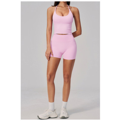 Custom Yoga Sets|Wholesale Seamless Yoga Set with Halter Neck Beautiful Back Lifted Hip for Outdoor
