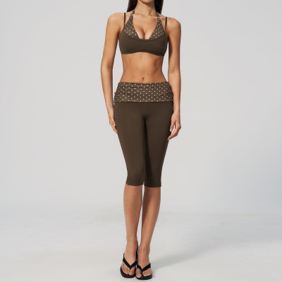 Custom Yoga Sets|Wholesale Fitness Set with Square Back, Casual and Stylish Fold-Up Waistband
