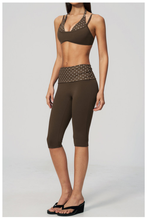 Custom Yoga Sets|Wholesale Fitness Set with Square Back, Casual and Stylish Fold-Up Waistband