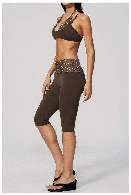 Custom Yoga Sets|Wholesale Fitness Set with Square Back, Casual and Stylish Fold-Up Waistband