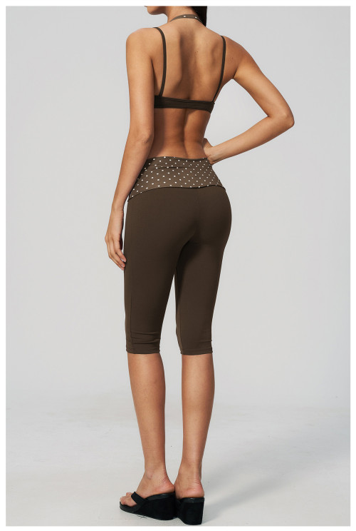Custom Yoga Sets|Wholesale Fitness Set with Square Back, Casual and Stylish Fold-Up Waistband