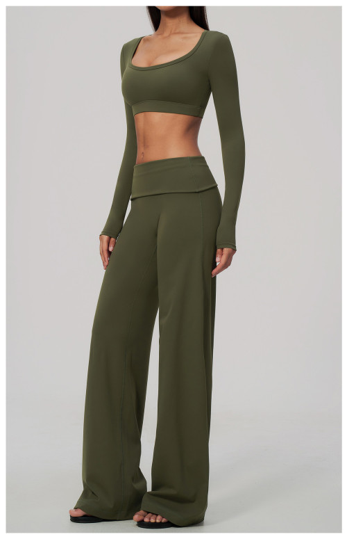 Custom Yoga Sets|Supplier of New Slim-Fit Athletic Set: High-Stretch Cropped Long-Sleeve Yoga Set