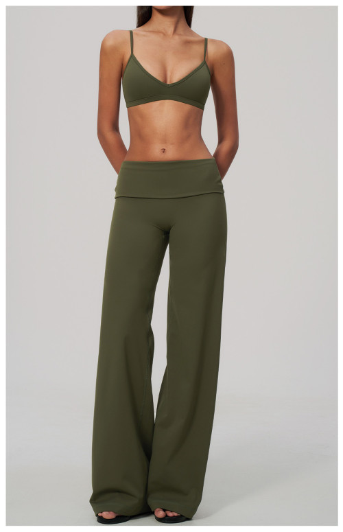 Custom Yoga Sets|Supplier of High-stretch yoga set featuring a strappy, open-back design