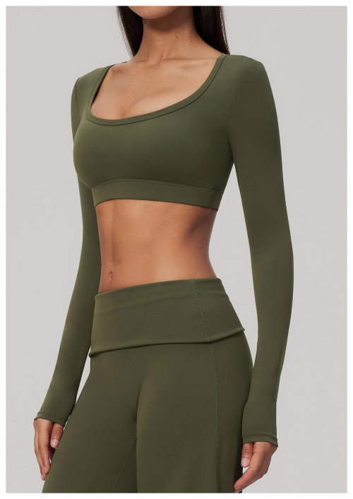 Custom long-sleeved sweatshirt |Wholesale Long-sleeve athletic top with a U-neck slimming.