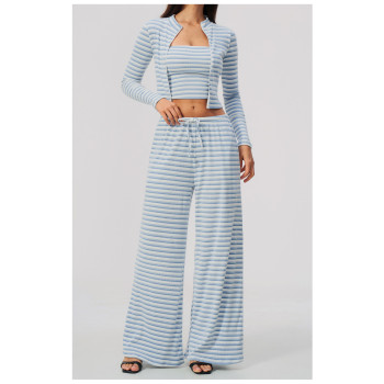 Custom Yoga Sets|Supplier of Striped Yoga Outfit Set –Comfortable Breathable Activewear for Fitness