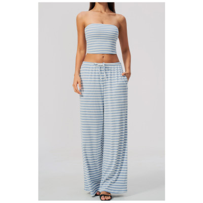 Custom Yoga Sets|Supplier of Sophisticated Yoga Set: Striped Casual Wide-Leg Pants Outfit