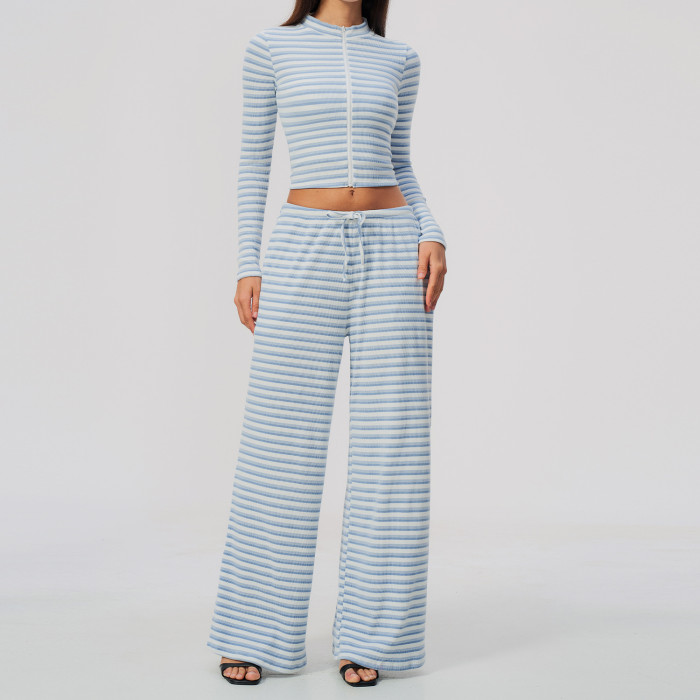 Custom Yoga Sets|Supplier of Yoga set zip-up mock neck breathable fabric and wide-leg bottoms