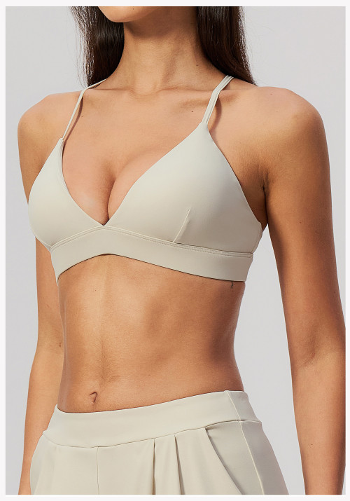 Custom Yoga bra|Wholesale V-neck form-fitting quick-dry yoga bra running or wearing as an outer top