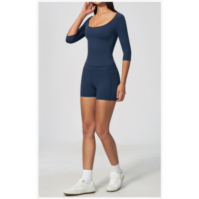 Custom Yoga Sets|Supplier of  Two-piece yoga set elbow-length sleeves—quick-drying and breathable