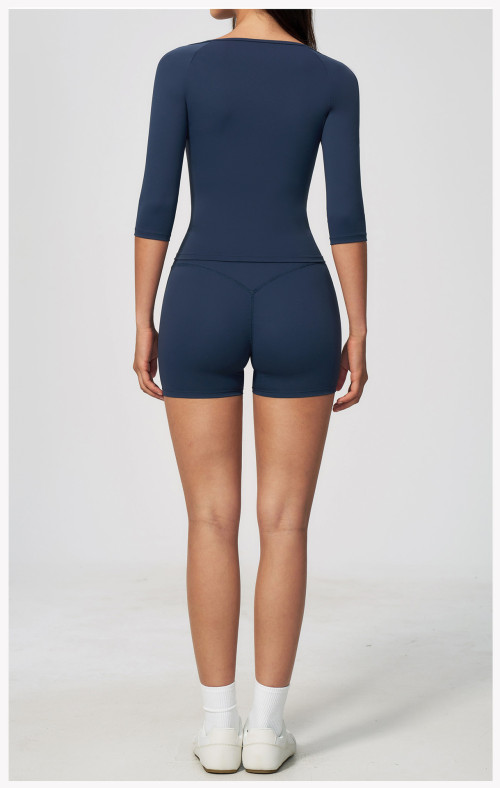 Custom Yoga Sets|Supplier of  Two-piece yoga set elbow-length sleeves—quick-drying and breathable