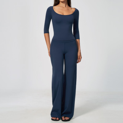 Custom Yoga Sets|Supplier of  Figure-flattering, high-stretch, stylish, and casual yoga outfit set
