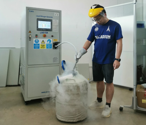 实验室液氮发生器，小型液氮机，10L/天，高纯液氮，核磁共振，医疗，制药，分析仪，低温冻存，LNS10A，杭州斯卡拉