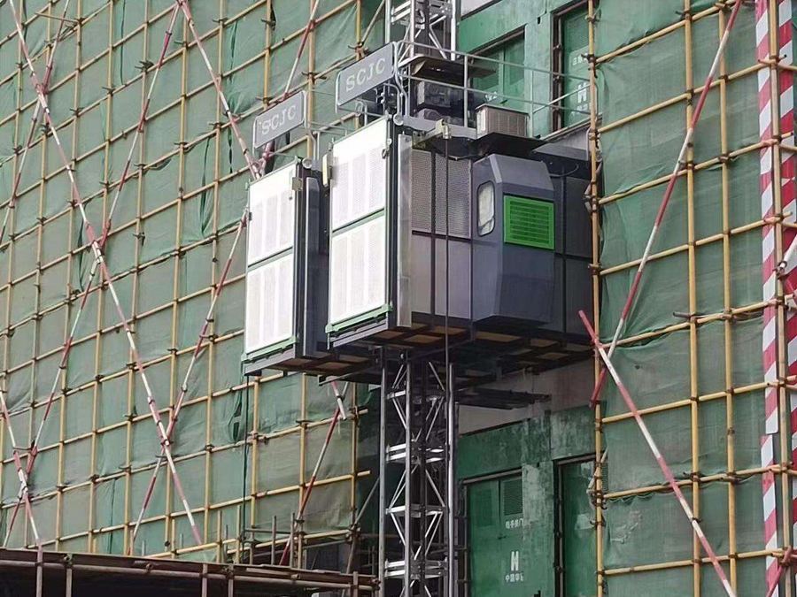 SC200 Construction Hoists & Elevators