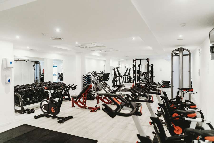 A bright and professional movement space