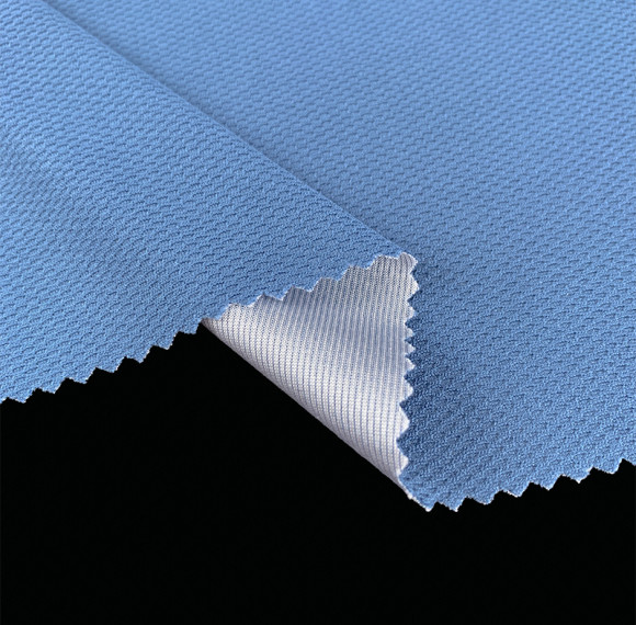No Trace of Sweat One Way Moisture Conducting Grooved Mesh Polyester  Fabric 130gsm 155cm