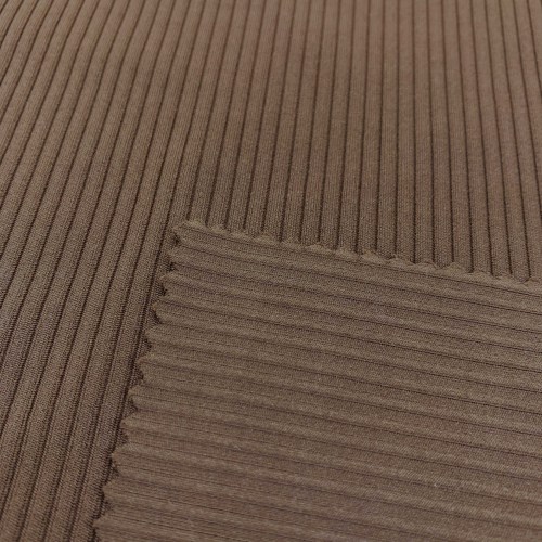 High Hollow Fiber Thermal Insulation Brushed Polyester Spandex Fabric 250gsm 152cm