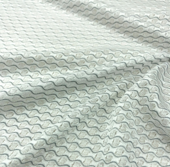 TH2268 91% Polyester 9% Elastane Mesh Fabric 80gsm Wavy Texture Breathable Fabric for Running Wear & Activewear